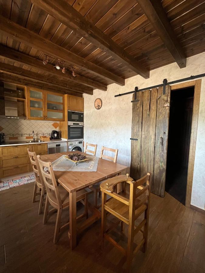 La Casuka Vut Fabero Villa Екстериор снимка