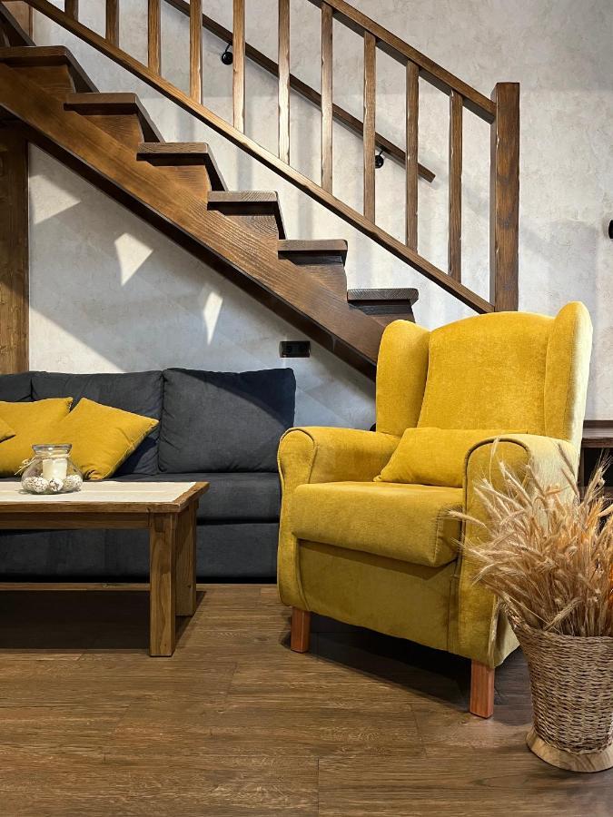 La Casuka Vut Fabero Villa Екстериор снимка