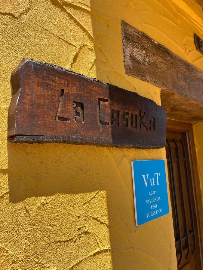 La Casuka Vut Fabero Villa Екстериор снимка