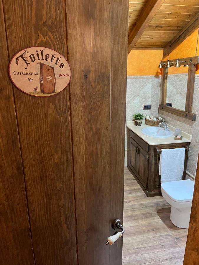 La Casuka Vut Fabero Villa Екстериор снимка